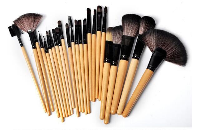 Gift Bag Of 24 Pcs Makeup Brush Sets featuring various professional cosmetics brushes for makeup applications.